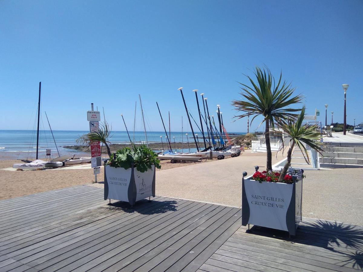 Maison Boisvinet Saint-Gilles-Croix-De-Vie, 4-5 P, Belle Cour Interieure, 200M Plage Екстер'єр фото