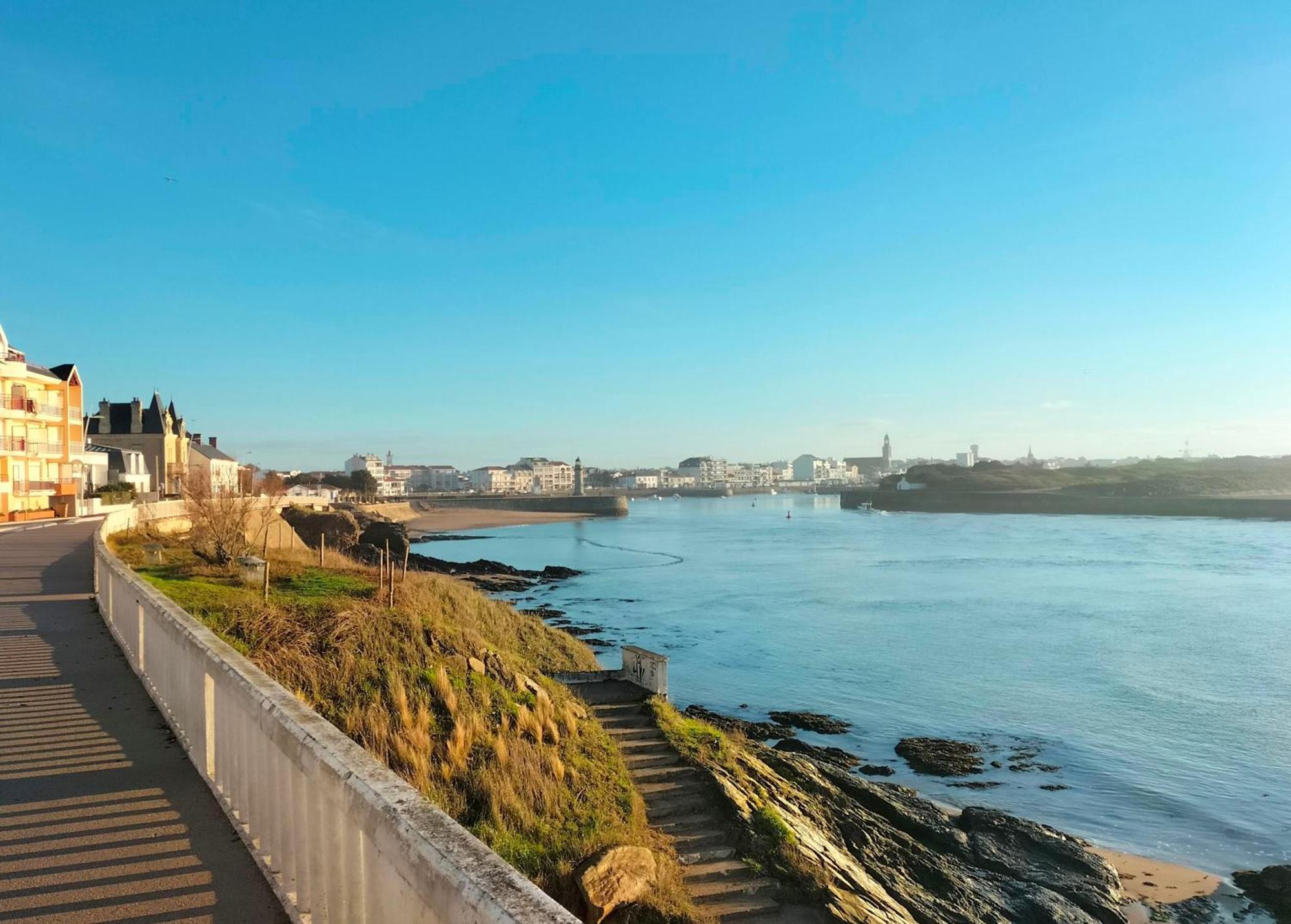 Maison Boisvinet Saint-Gilles-Croix-De-Vie, 4-5 P, Belle Cour Interieure, 200M Plage Екстер'єр фото